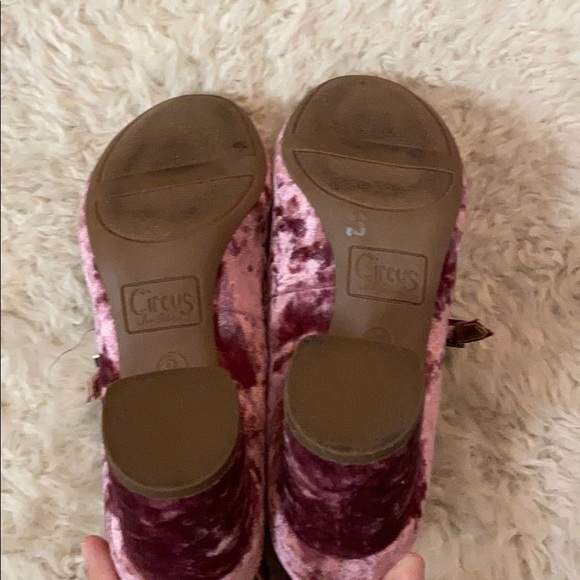 Sam Edelman Circus Velvet pink heels, double strap - Picture 5 of 5